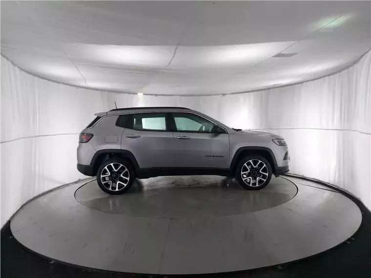 Jeep Compass Prata 13