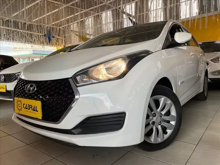 Hyundai HB20S Branco 6