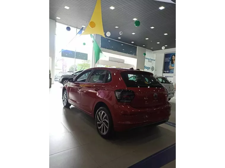 Volkswagen Polo Hatch Vermelho 4