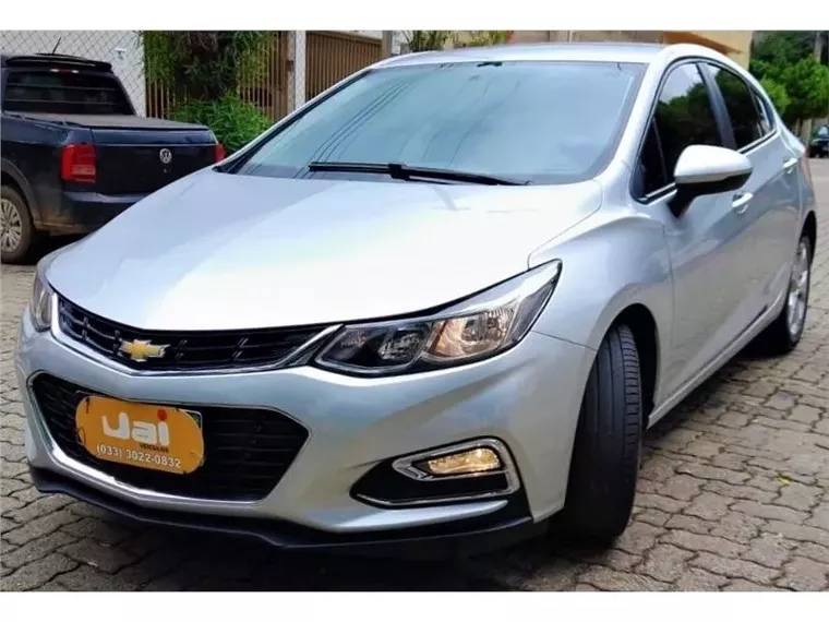 Chevrolet Cruze Prata 1