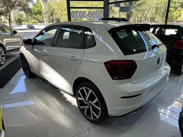 Volkswagen Polo Hatch Branco 5