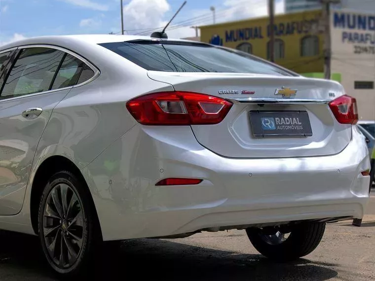 Chevrolet Cruze Branco 6