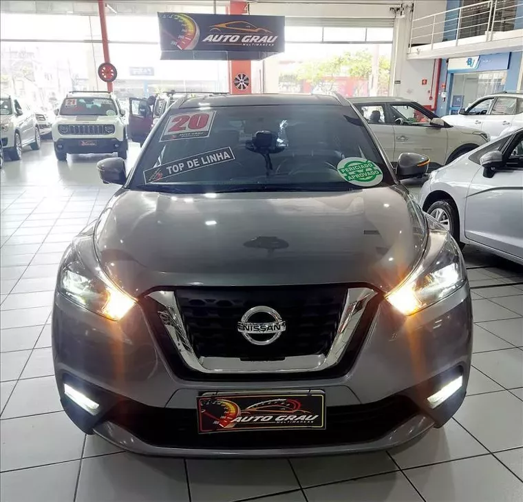 Nissan Kicks Cinza 12