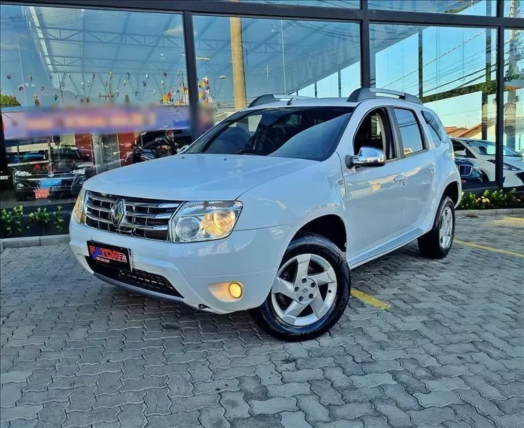 Renault Duster Branco 8