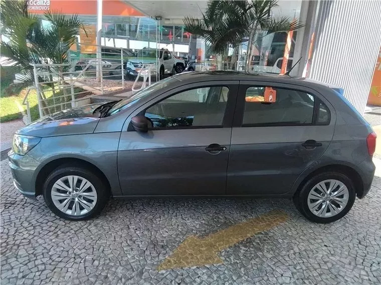 Volkswagen Gol Cinza 2