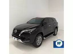 Toyota Hilux SW4