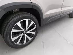Volkswagen Taos