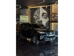 Toyota Hilux SW4
