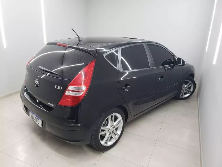 Hyundai I30 Preto 9