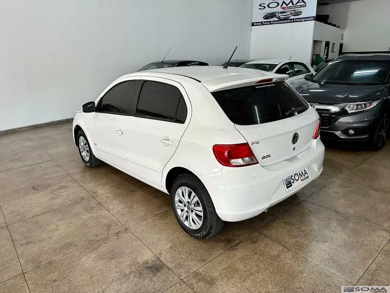 Volkswagen Gol Branco 7