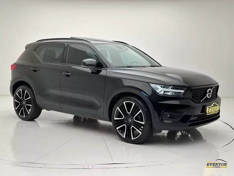 Volvo XC40 Preto 10