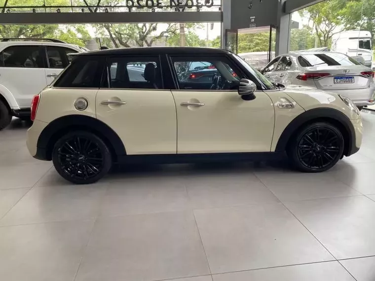 Mini Cooper Branco 6