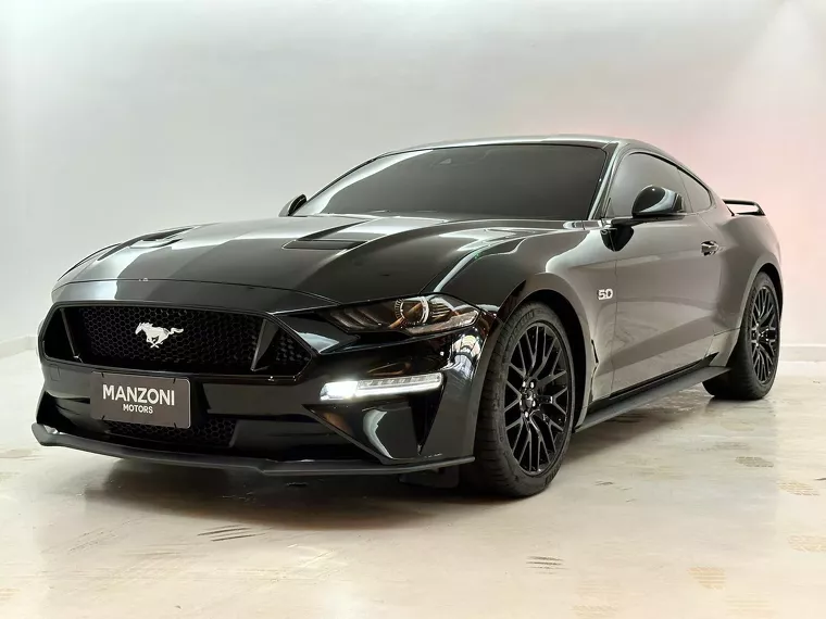 Ford Mustang Preto 21