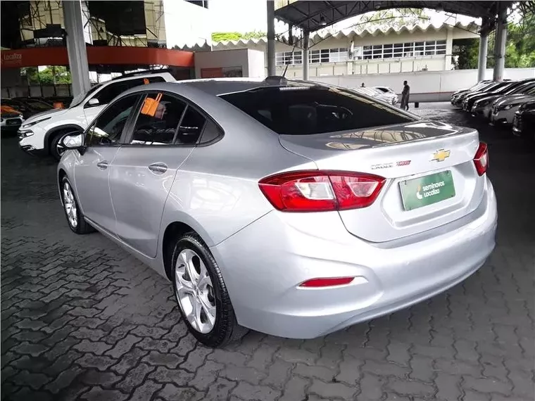 Chevrolet Cruze Prata 5