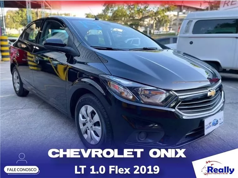 Chevrolet Onix Preto 14