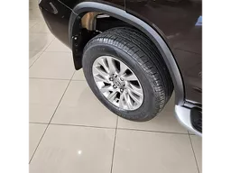 Toyota Hilux SW4