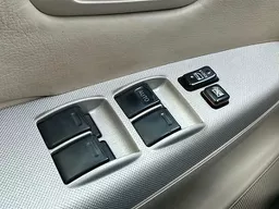 Toyota Hilux SW4