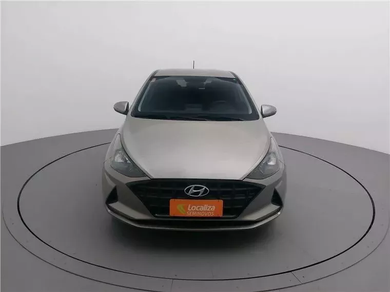 Hyundai HB20 Prata 17