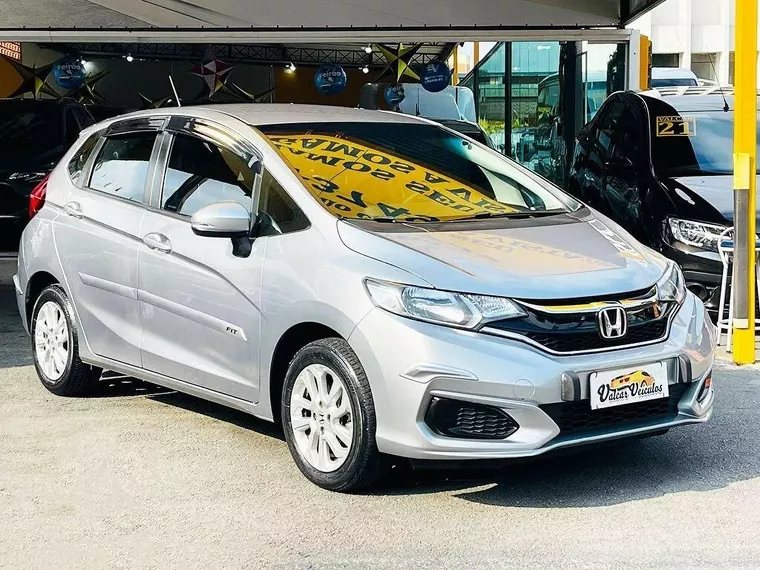 Honda FIT Prata 1