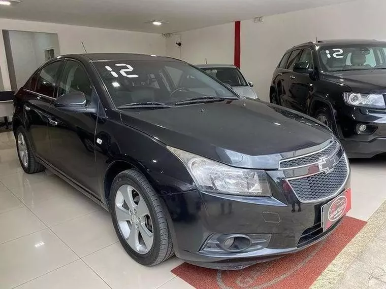 Chevrolet Cruze Preto 4