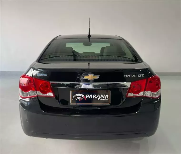 Chevrolet Cruze Preto 2