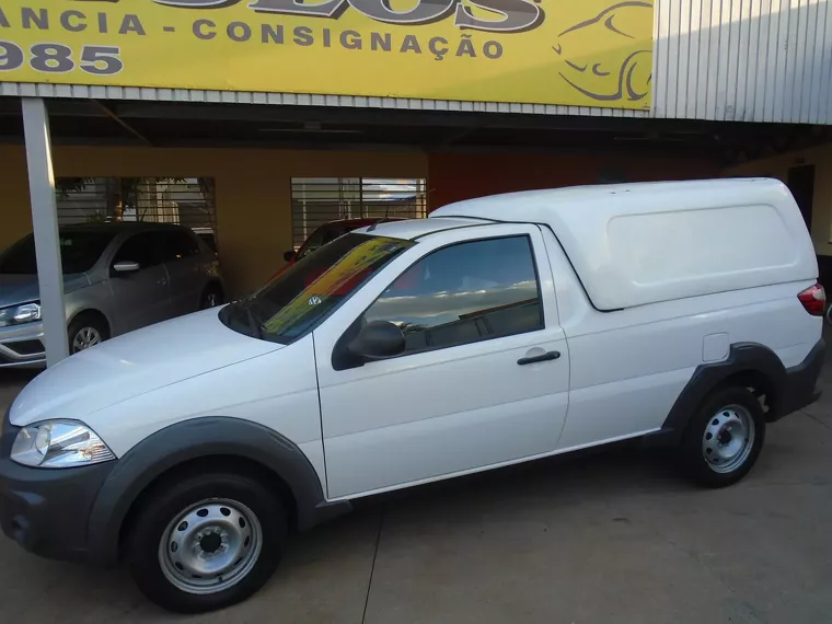 Fiat Strada Branco 2