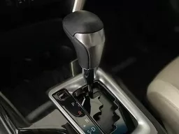 Toyota Hilux SW4