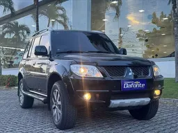 Mitsubishi Pajero TR4