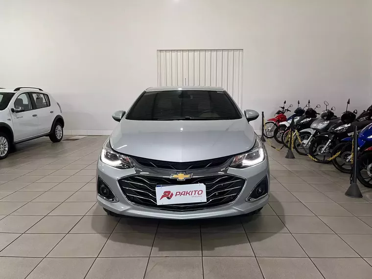 Chevrolet Cruze Prata 2