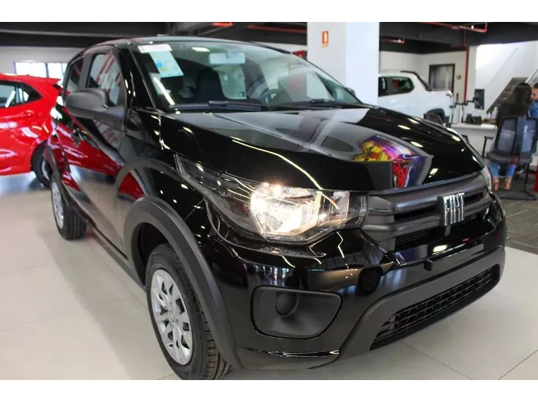 Fiat Mobi Preto 10