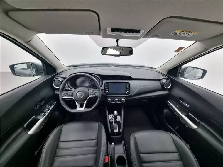 Nissan Kicks Cinza 5