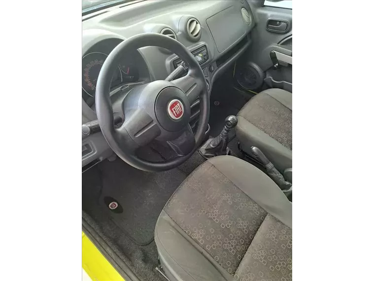 Fiat Uno Amarelo 2