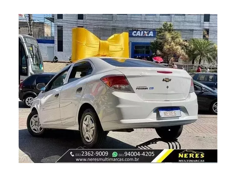 Chevrolet Prisma Branco 3