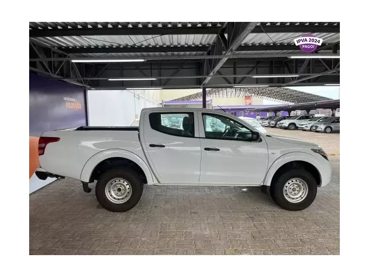 Mitsubishi L200 Branco 7