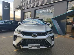 Toyota Hilux SW4