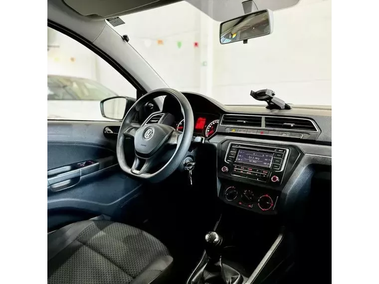 Volkswagen Gol Branco 10