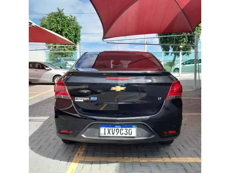 Chevrolet Prisma Preto 8