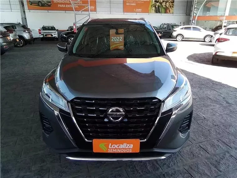 Nissan Kicks Cinza 8