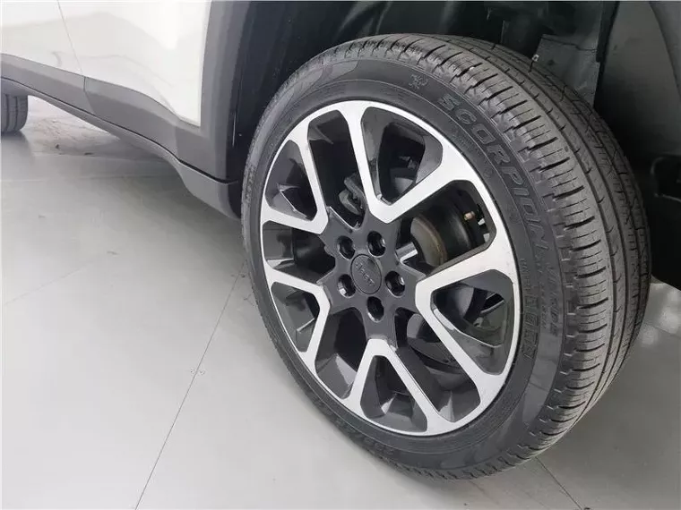 Jeep Compass Branco 4