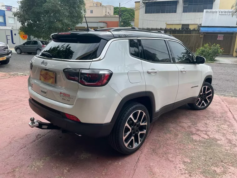 Jeep Compass Branco 11