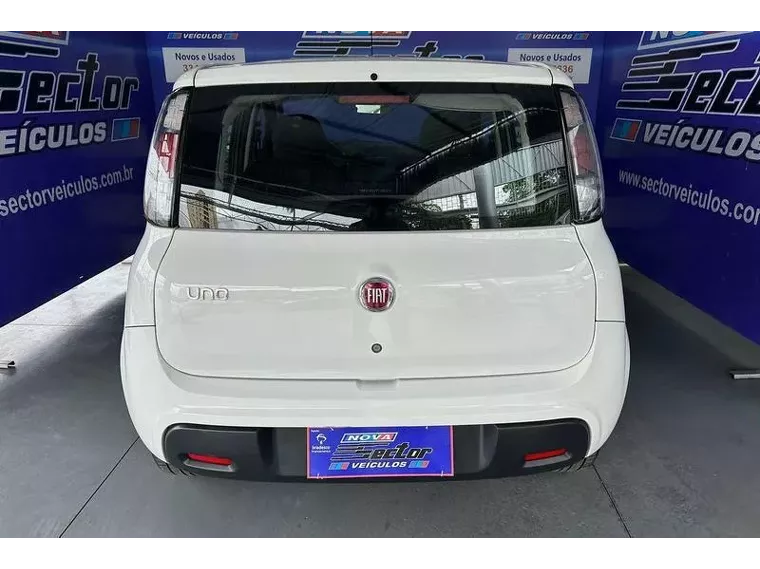 Fiat Uno Branco 2