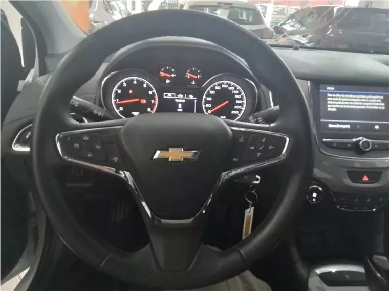 Chevrolet Cruze Branco 3