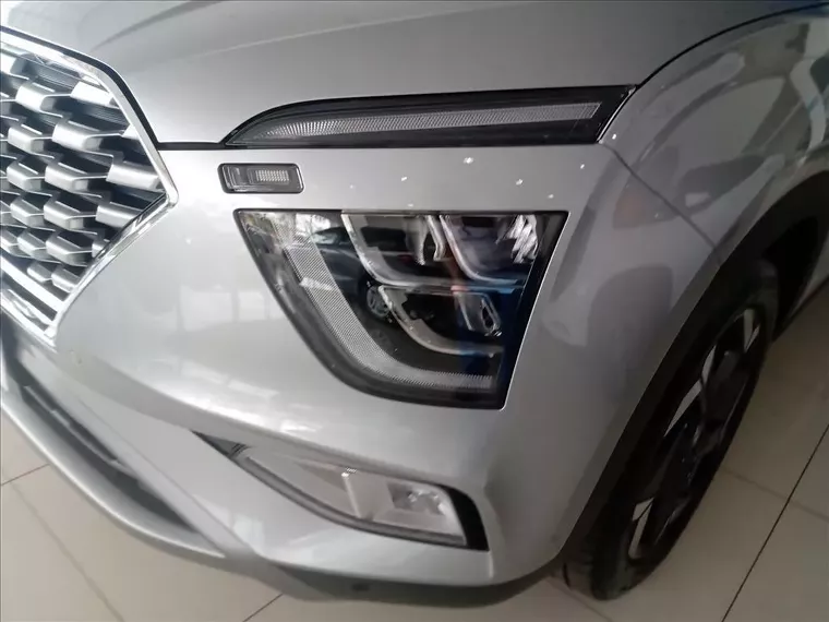 Hyundai Creta Prata 5