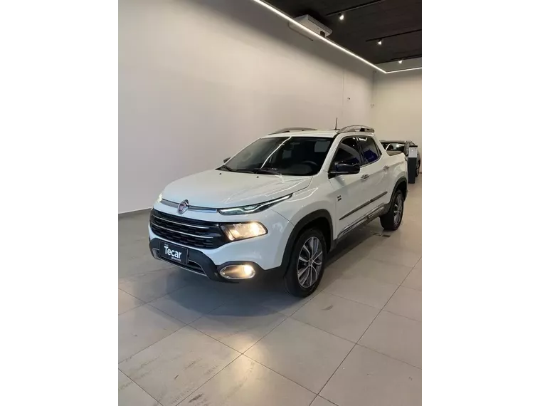 Fiat Toro Branco 5