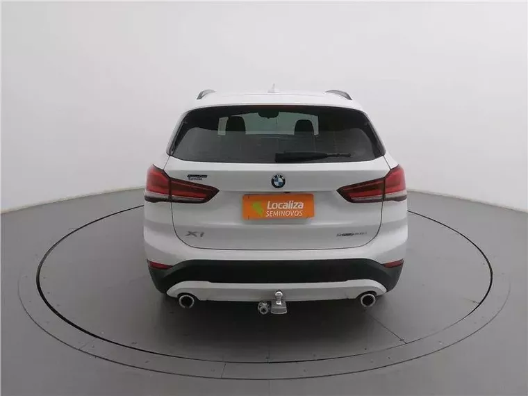 BMW X1 Branco 1