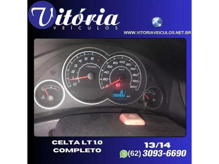 Chevrolet Celta Branco 2