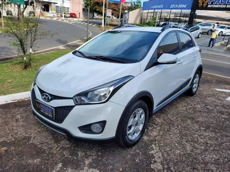 Hyundai HB20X Branco 1