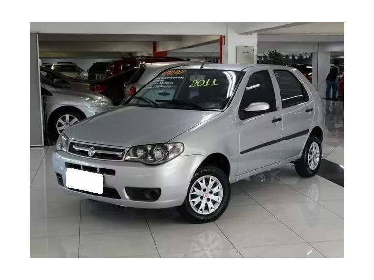 Fiat Palio Prata 2