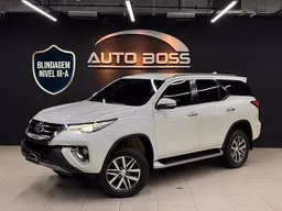 Toyota Hilux SW4