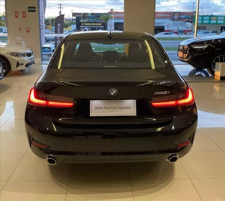 BMW 320i Preto 3